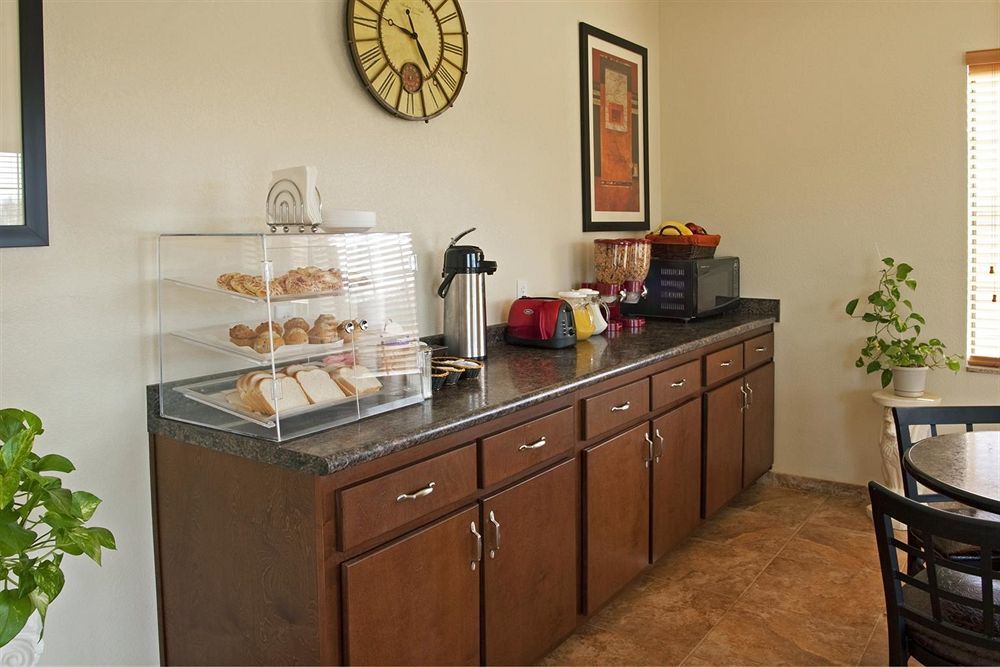 Motel Americas Value Byhalia